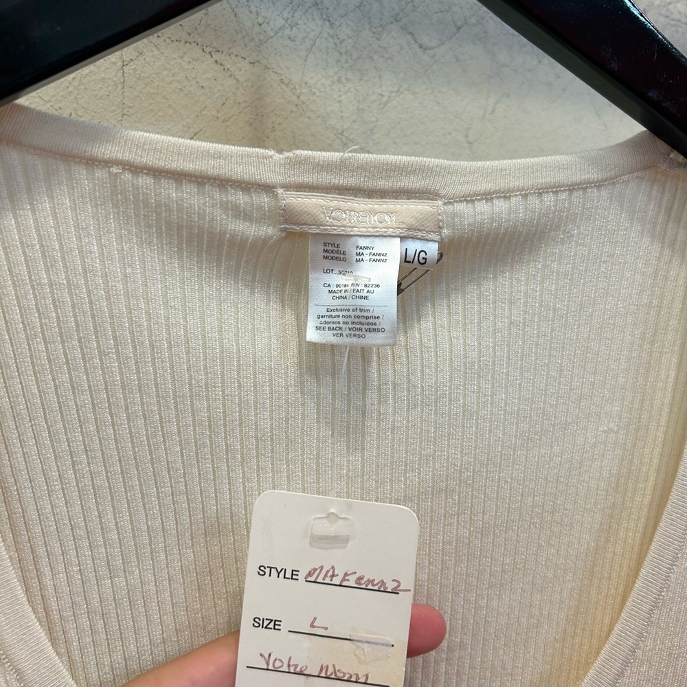 Votre Nom Cream Ribbed Ruffled Blouse - Picture 3 of 5